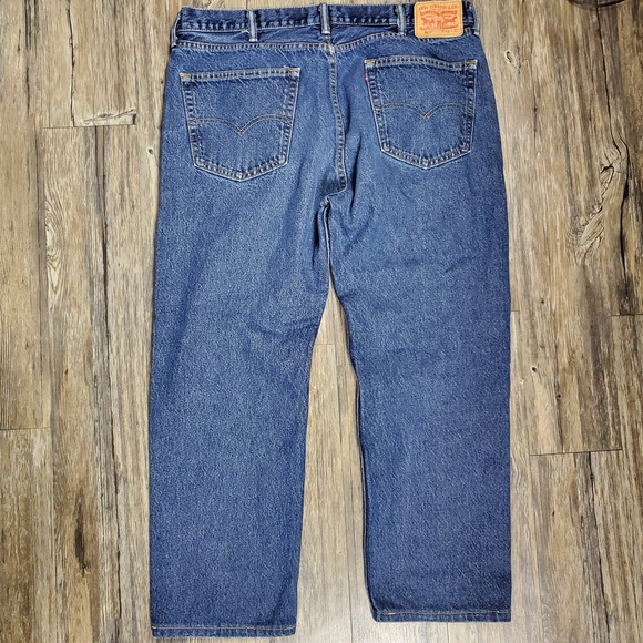 Levi's 505 Denim Medium Wash Blue Jeans Casual Men Pants Size 40x32 - Picture 4 of 7
